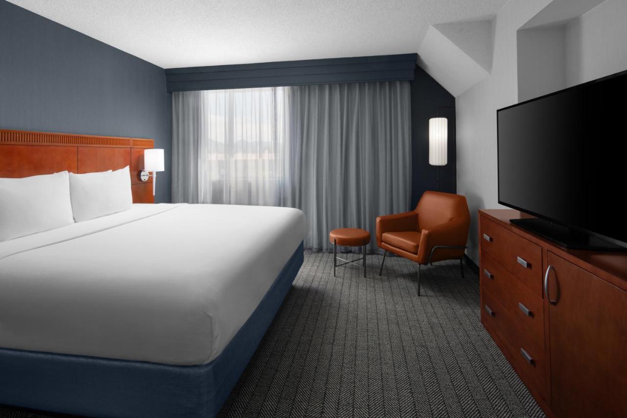 Courtyard By Marriott San Diego Rancho Bernardo Экстерьер фото