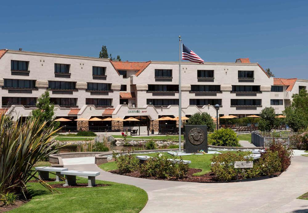 Courtyard By Marriott San Diego Rancho Bernardo Экстерьер фото