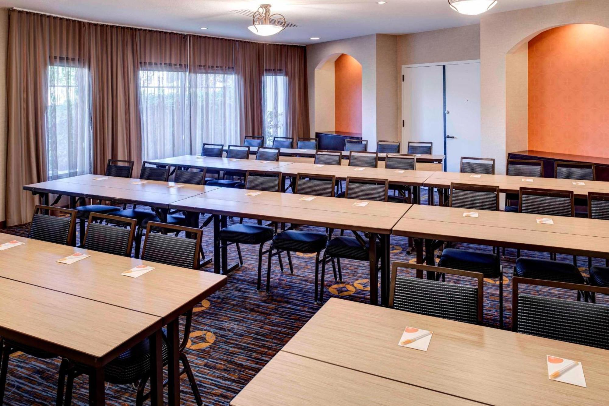 Courtyard By Marriott San Diego Rancho Bernardo Экстерьер фото